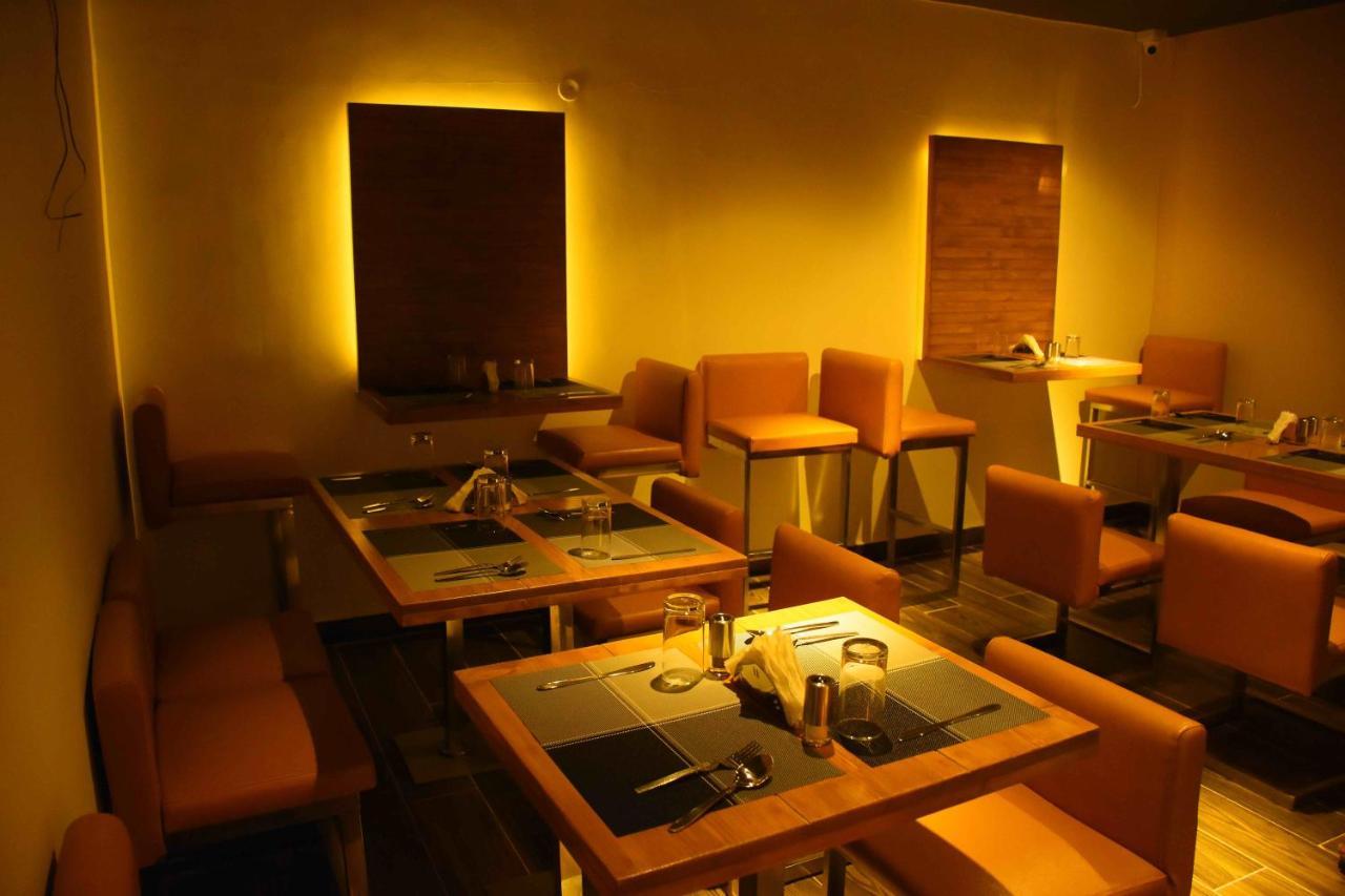 Kek Grand Park Hotel