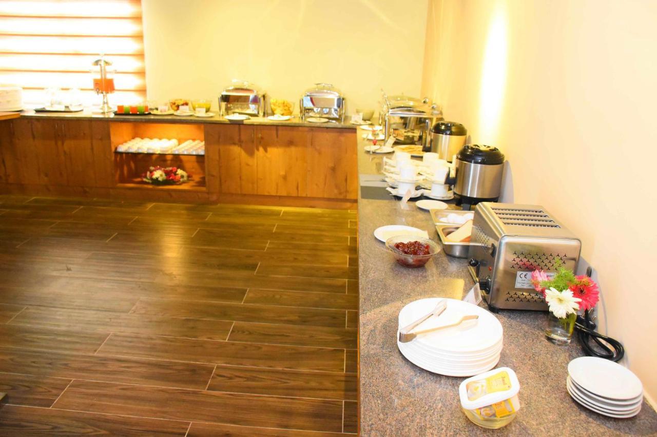 Hotel Kek Grand Park